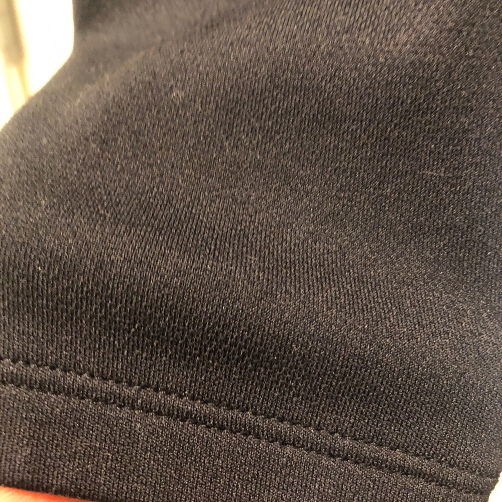 Women's UnderArmour Black Golf Jacket - Picture 7 of 8